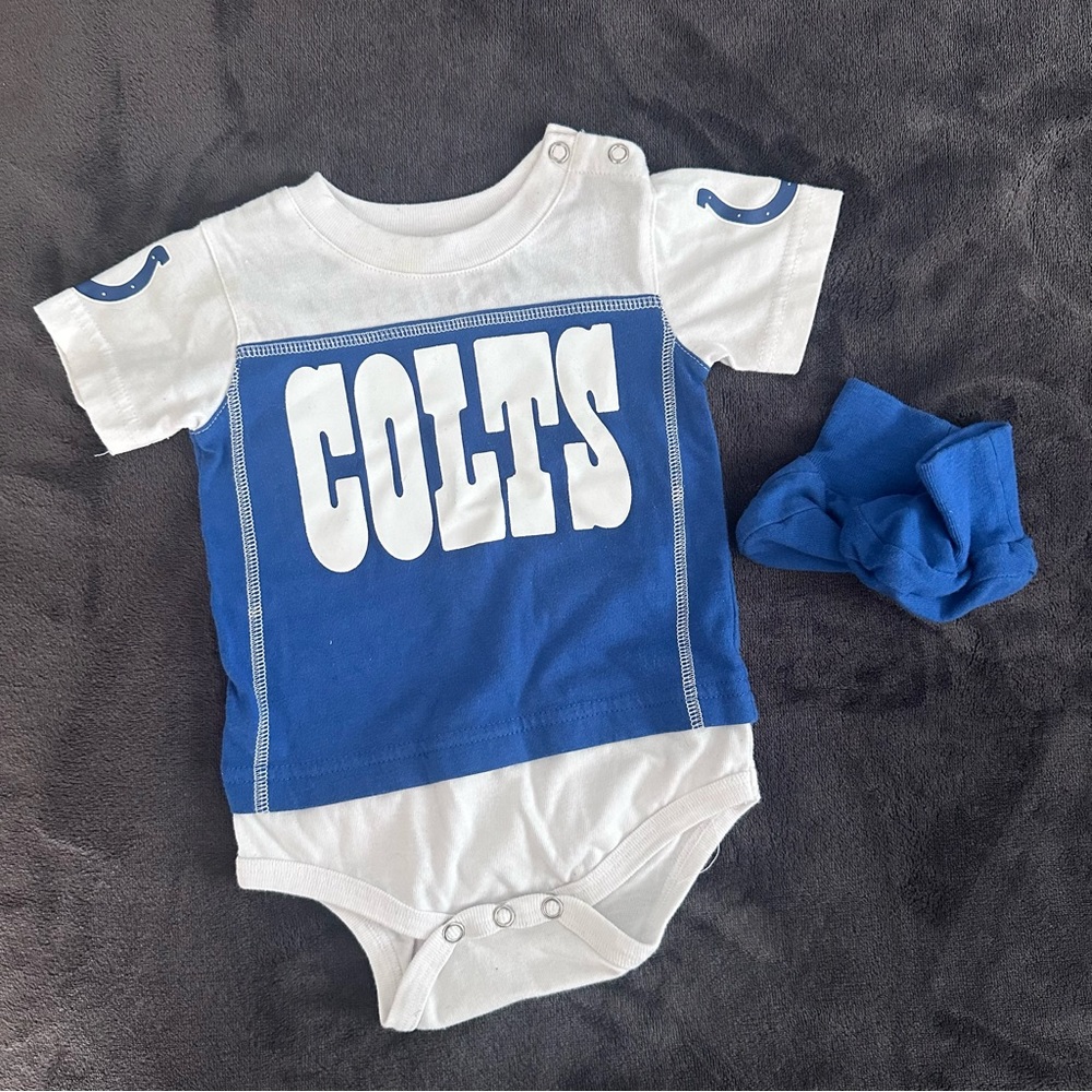 NFL Colts Football Baby 6-9m Onsie & Booties